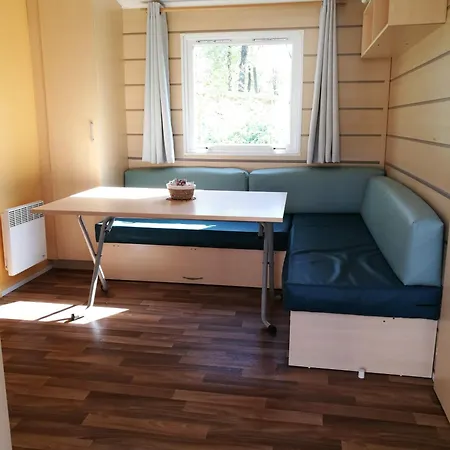 Mobilhome 3 Ch Climatise A 45 Mn De Paris Saint-Cheron